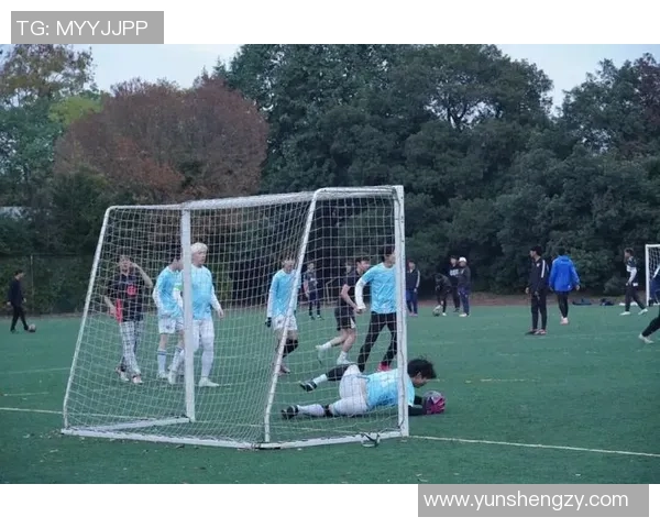 足球超射：探索足球运动中的极限射门技巧与精彩瞬间