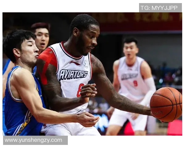 重庆足球队以91分领跑邀请赛积分榜展现强劲实力